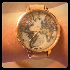Charming Charlie Quartz Movement Watch